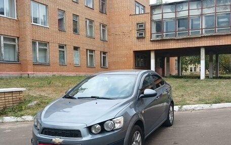 Chevrolet Aveo III, 2015 год, 800 000 рублей, 3 фотография