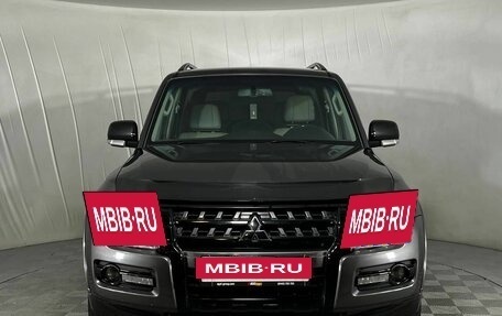 Mitsubishi Pajero IV, 2017 год, 3 180 000 рублей, 2 фотография