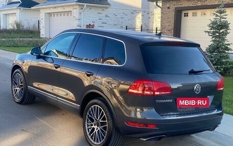 Volkswagen Touareg III, 2011 год, 2 450 000 рублей, 12 фотография