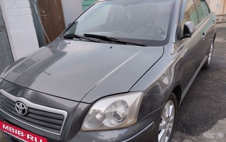 Toyota Avensis III рестайлинг, 2003 год, 810 000 рублей, 6 фотография