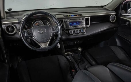 Toyota RAV4, 2012 год, 1 730 000 рублей, 24 фотография