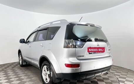 Mitsubishi Outlander III рестайлинг 3, 2007 год, 1 149 000 рублей, 7 фотография