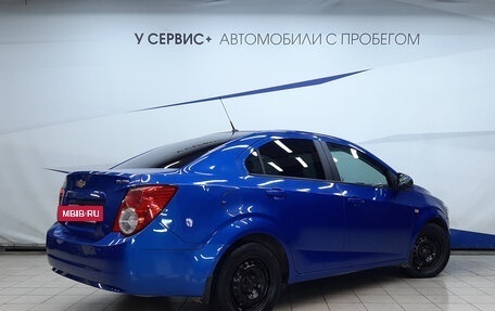 Chevrolet Aveo III, 2013 год, 700 000 рублей, 3 фотография