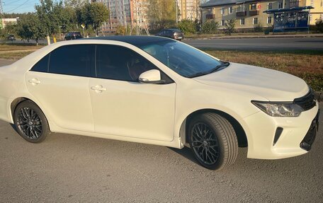 Toyota Camry, 2016 год, 2 250 000 рублей, 3 фотография