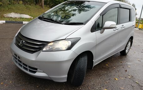 Honda Freed I, 2011 год, 1 390 000 рублей, 8 фотография