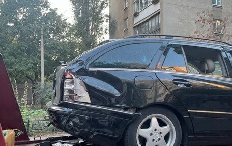 Mercedes-Benz C-Класс, 2004 год, 195 000 рублей, 5 фотография