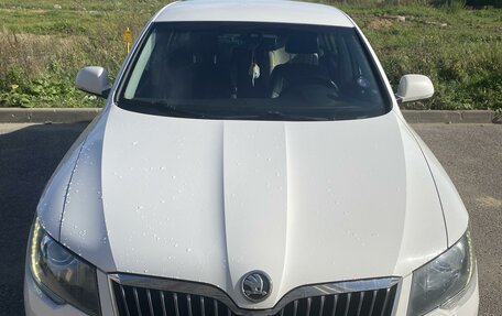 Skoda Superb III рестайлинг, 2013 год, 1 500 000 рублей, 2 фотография