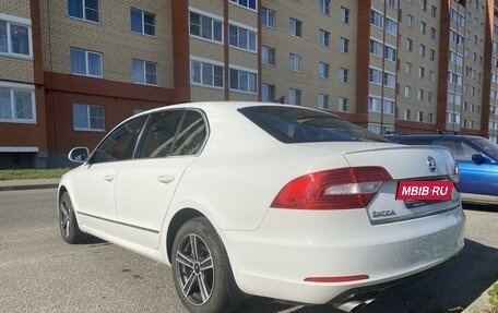 Skoda Superb III рестайлинг, 2013 год, 1 500 000 рублей, 4 фотография