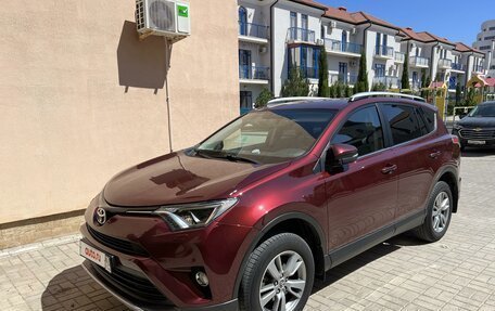 Toyota RAV4, 2016 год, 2 450 000 рублей, 4 фотография