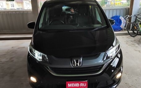 Honda Freed II, 2016 год, 1 690 000 рублей, 5 фотография