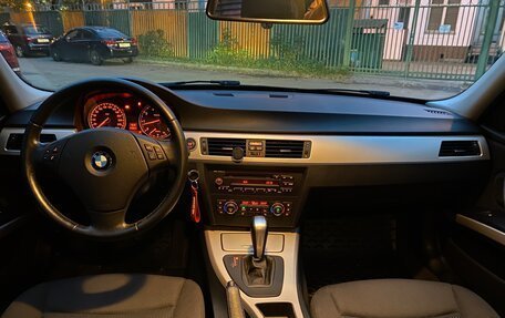 BMW 3 серия, 2011 год, 1 320 000 рублей, 12 фотография