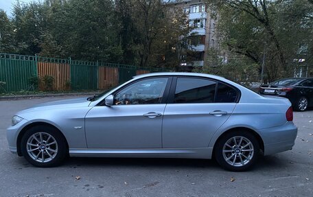 BMW 3 серия, 2011 год, 1 320 000 рублей, 3 фотография