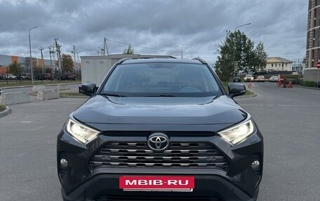 Toyota RAV4, 2022 год, 4 500 000 рублей, 12 фотография