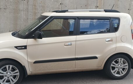 KIA Soul I рестайлинг, 2010 год, 999 000 рублей, 2 фотография