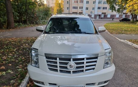 Cadillac Escalade III, 2010 год, 2 540 000 рублей, 8 фотография