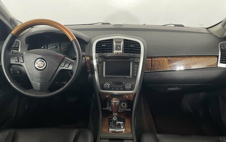 Cadillac SRX II рестайлинг, 2007 год, 850 000 рублей, 7 фотография