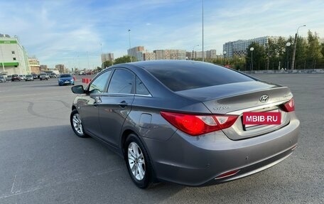 Hyundai Sonata VI, 2011 год, 1 150 000 рублей, 5 фотография