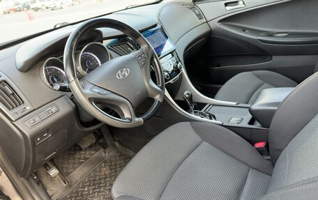 Hyundai Sonata VI, 2011 год, 1 150 000 рублей, 17 фотография