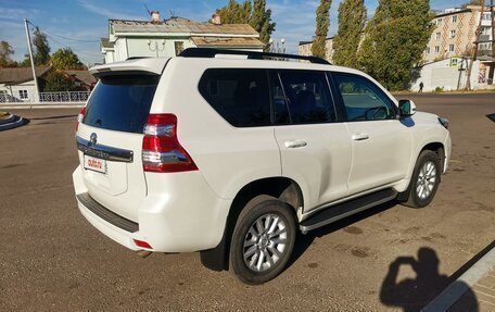 Toyota Land Cruiser Prado 150 рестайлинг 2, 2016 год, 3 850 000 рублей, 3 фотография