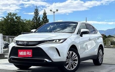 Toyota Harrier, 2021 год, 2 494 000 рублей, 3 фотография