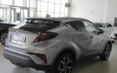 Toyota C-HR I рестайлинг, 2019 год, 2 278 000 рублей, 3 фотография