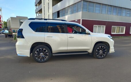 Toyota Land Cruiser Prado 150 рестайлинг 2, 2019 год, 5 500 000 рублей, 18 фотография