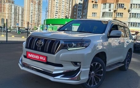 Toyota Land Cruiser Prado 150 рестайлинг 2, 2019 год, 5 500 000 рублей, 28 фотография