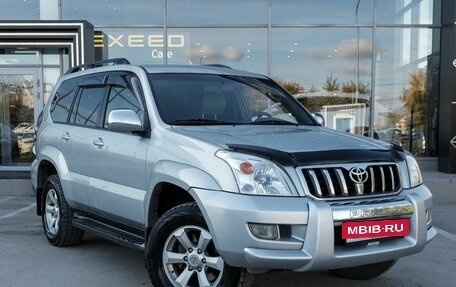 Toyota Land Cruiser Prado 120 рестайлинг, 2008 год, 2 400 000 рублей, 7 фотография