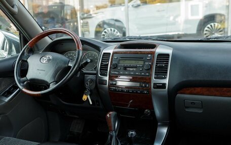 Toyota Land Cruiser Prado 120 рестайлинг, 2008 год, 2 400 000 рублей, 11 фотография