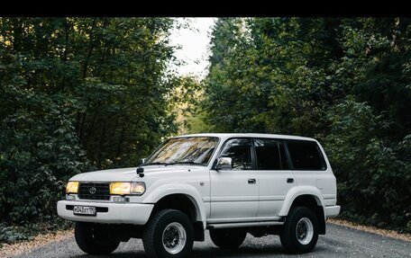 Toyota Land Cruiser 80 рестайлинг, 1997 год, 2 600 000 рублей, 14 фотография