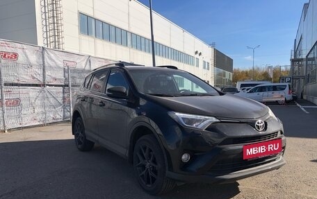 Toyota RAV4, 2019 год, 3 000 000 рублей, 2 фотография