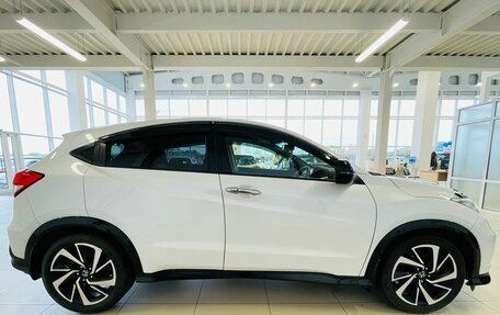 Honda Vezel, 2016 год, 1 829 000 рублей, 7 фотография