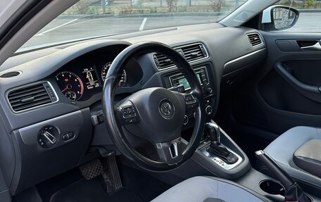 Volkswagen Jetta VI, 2014 год, 1 400 000 рублей, 12 фотография