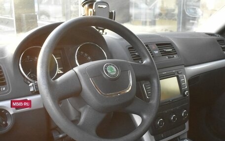 Skoda Yeti I рестайлинг, 2012 год, 860 000 рублей, 10 фотография