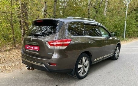 Nissan Pathfinder, 2014 год, 1 990 000 рублей, 5 фотография