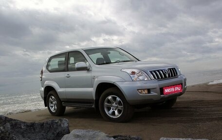 Toyota Land Cruiser Prado 120 рестайлинг, 2008 год, 2 400 000 рублей, 1 фотография