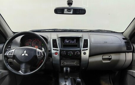 Mitsubishi Pajero Sport II рестайлинг, 2011 год, 1 340 000 рублей, 12 фотография