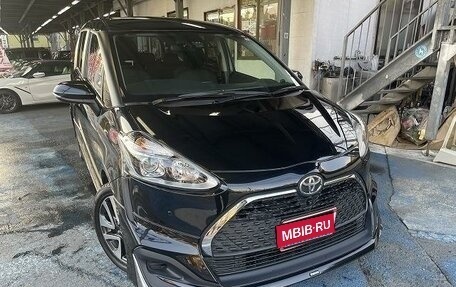 Toyota Sienta II, 2019 год, 1 450 000 рублей, 1 фотография