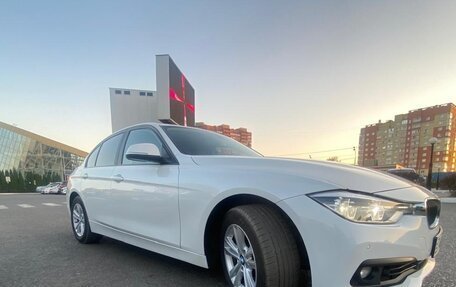 BMW 3 серия, 2017 год, 2 350 000 рублей, 15 фотография