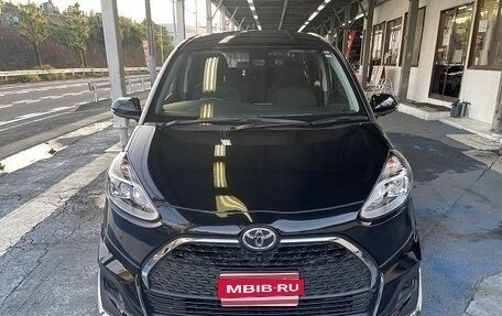 Toyota Sienta II, 2019 год, 1 450 000 рублей, 4 фотография