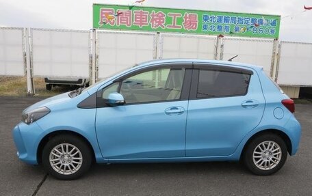 Toyota Vitz, 2014 год, 650 000 рублей, 8 фотография