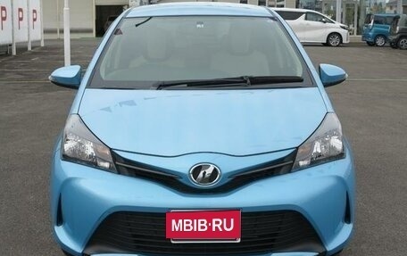 Toyota Vitz, 2014 год, 650 000 рублей, 3 фотография