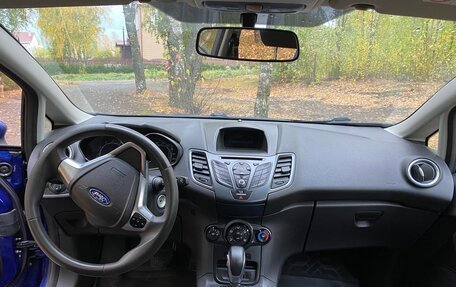 Ford Fiesta, 2015 год, 940 000 рублей, 8 фотография