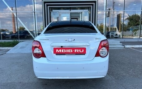 Chevrolet Aveo III, 2013 год, 700 000 рублей, 4 фотография