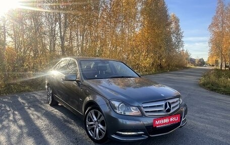 Mercedes-Benz C-Класс, 2011 год, 1 890 000 рублей, 4 фотография