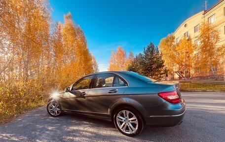 Mercedes-Benz C-Класс, 2011 год, 1 890 000 рублей, 30 фотография