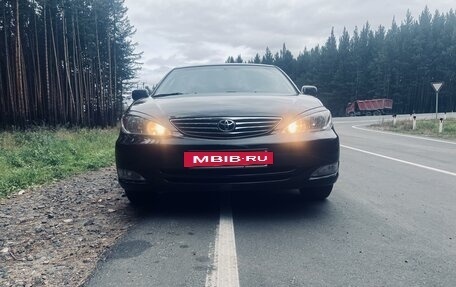 Toyota Camry V40, 2003 год, 1 035 000 рублей, 18 фотография