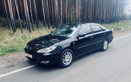 Toyota Camry V40, 2003 год, 1 035 000 рублей, 24 фотография