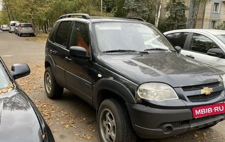 Chevrolet Niva I рестайлинг, 2019 год, 700 000 рублей, 4 фотография