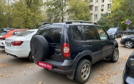 Chevrolet Niva I рестайлинг, 2019 год, 700 000 рублей, 3 фотография